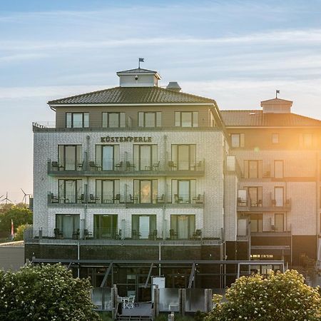 Kuestenperle Strandhotel & Spa Busum Exterior photo